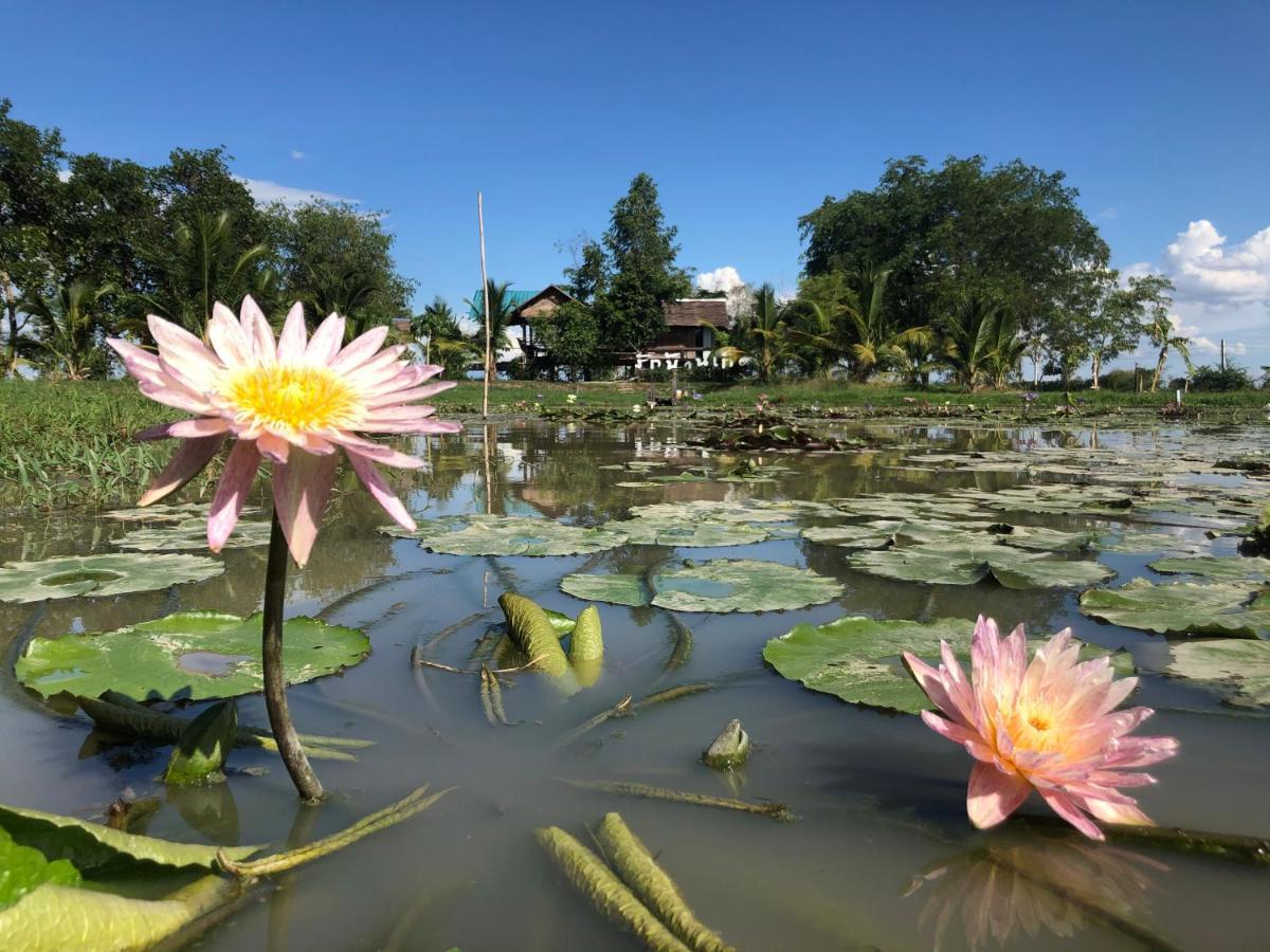 Resort Railumpoo Nakhon Sawan Eksteriør bilde