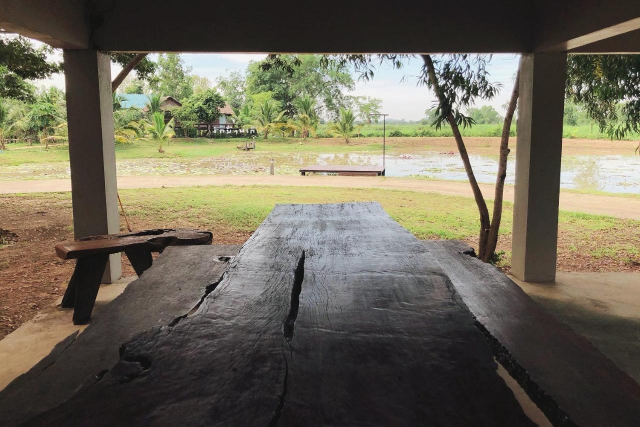 Resort Railumpoo Nakhon Sawan Eksteriør bilde